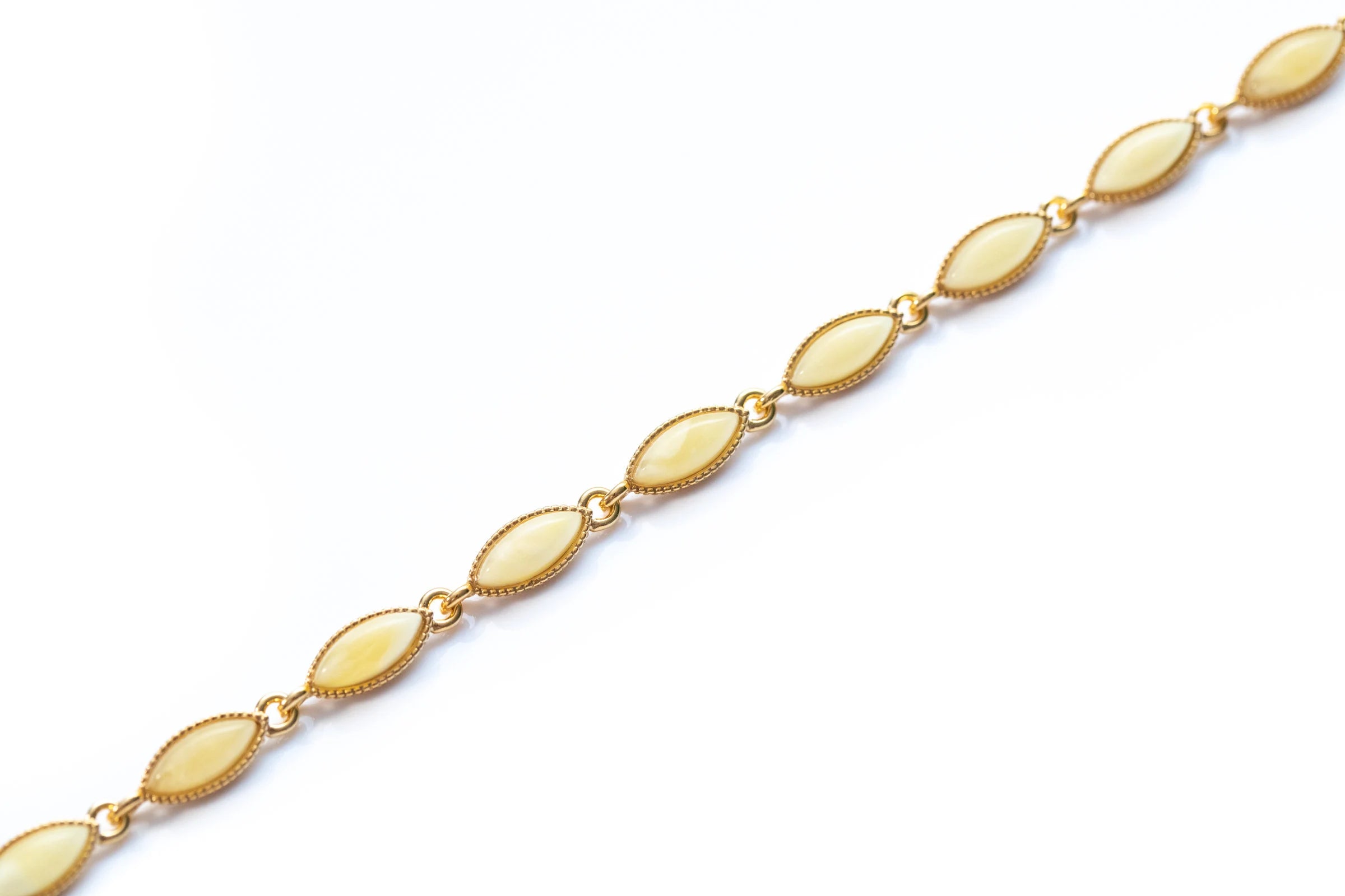 Butterscotch Classic Gold Bracelet - Baltic Beauty