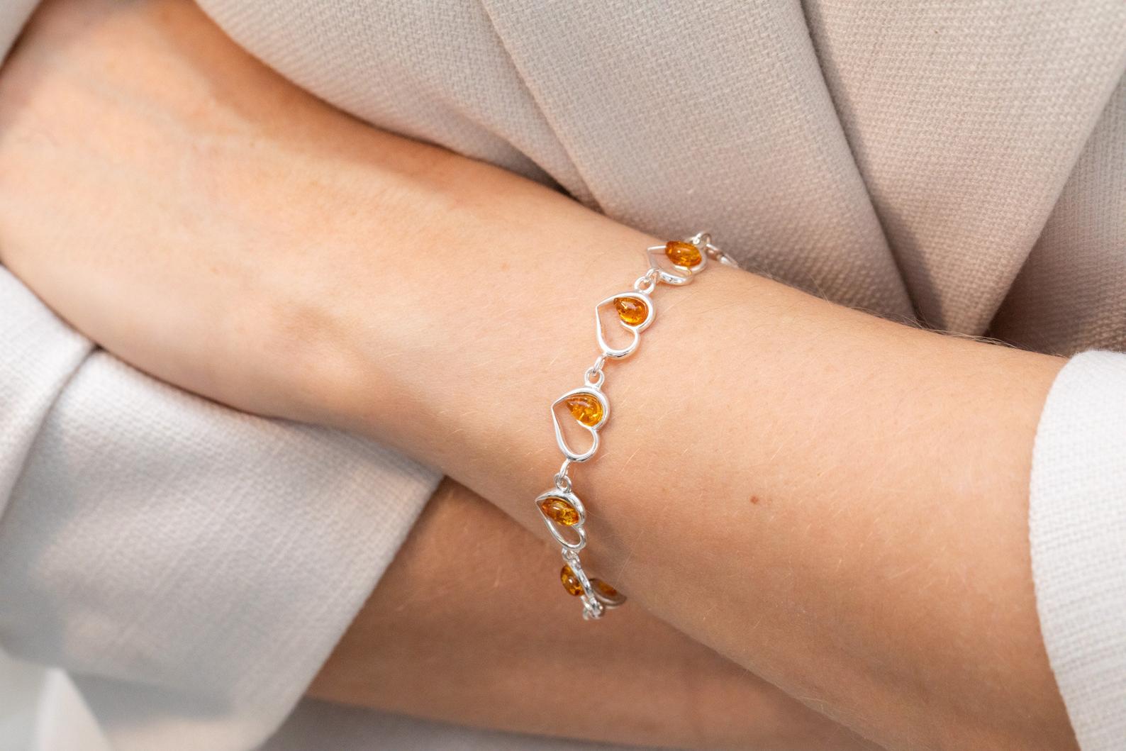 Minimal Amber Heart Bracelet- Bracelets- Baltic Beauty