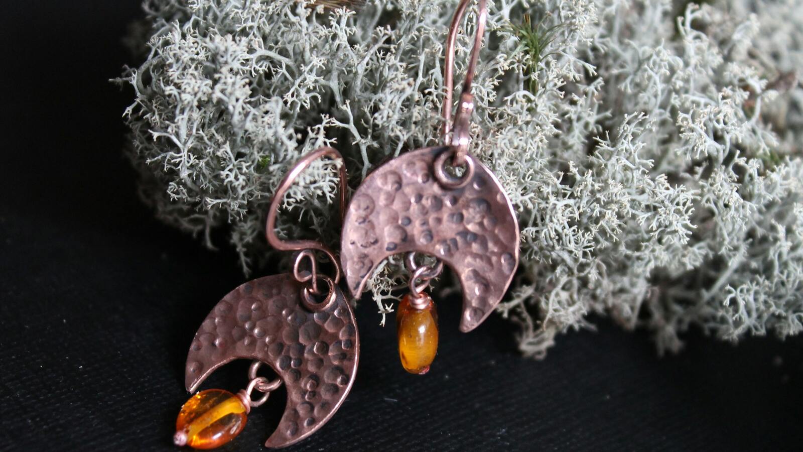 Baltic Amber Rings UK Buying Guide: Real Stones, Sterling Silver, Honest Pricing