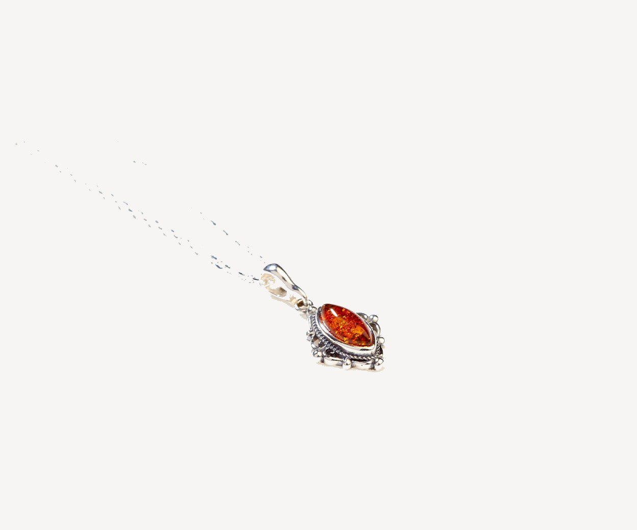 Boho Amber Pendant – necklace in Baltic amber and sterling silver