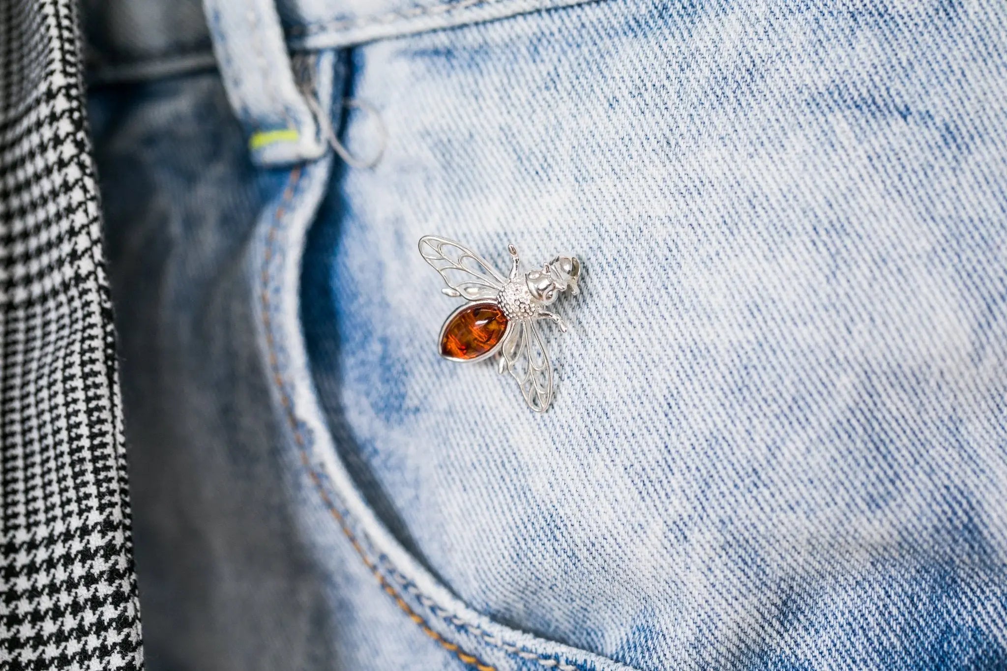 Amber Bee Brooch- Brooches- Baltic Beauty