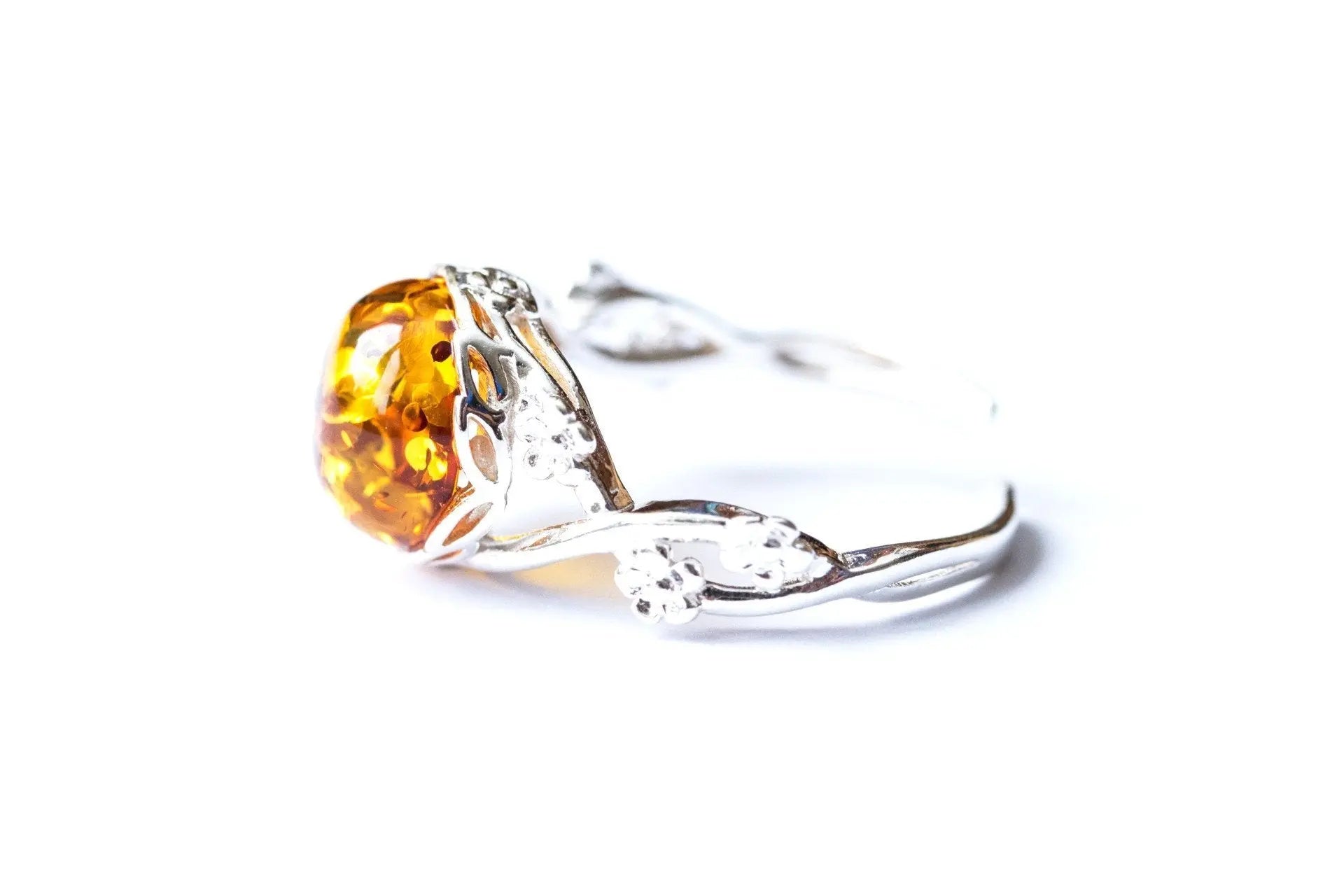 Baltic Beauty Rings Dainty Floral Amber Ring