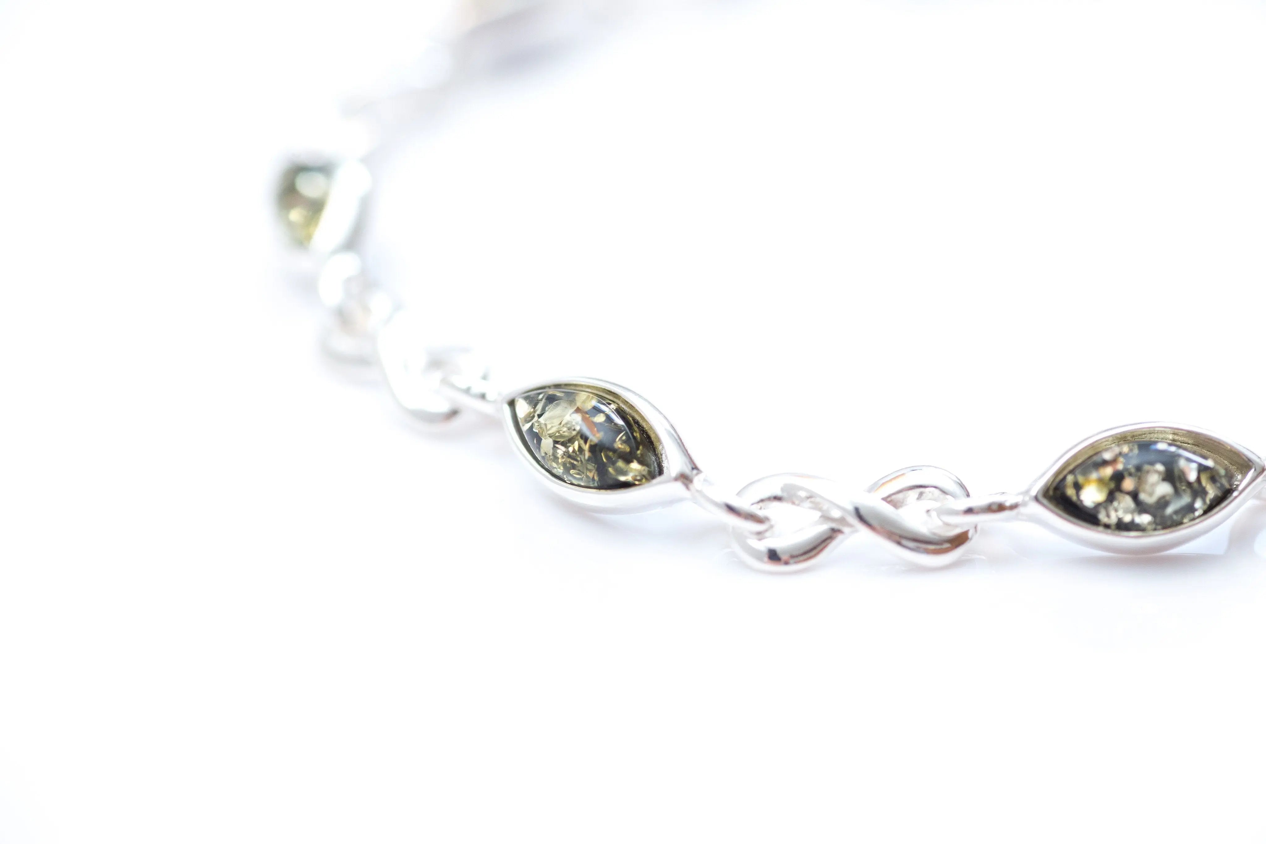 Baltic Beauty Bracelets Green Amber Infinity Bracelet