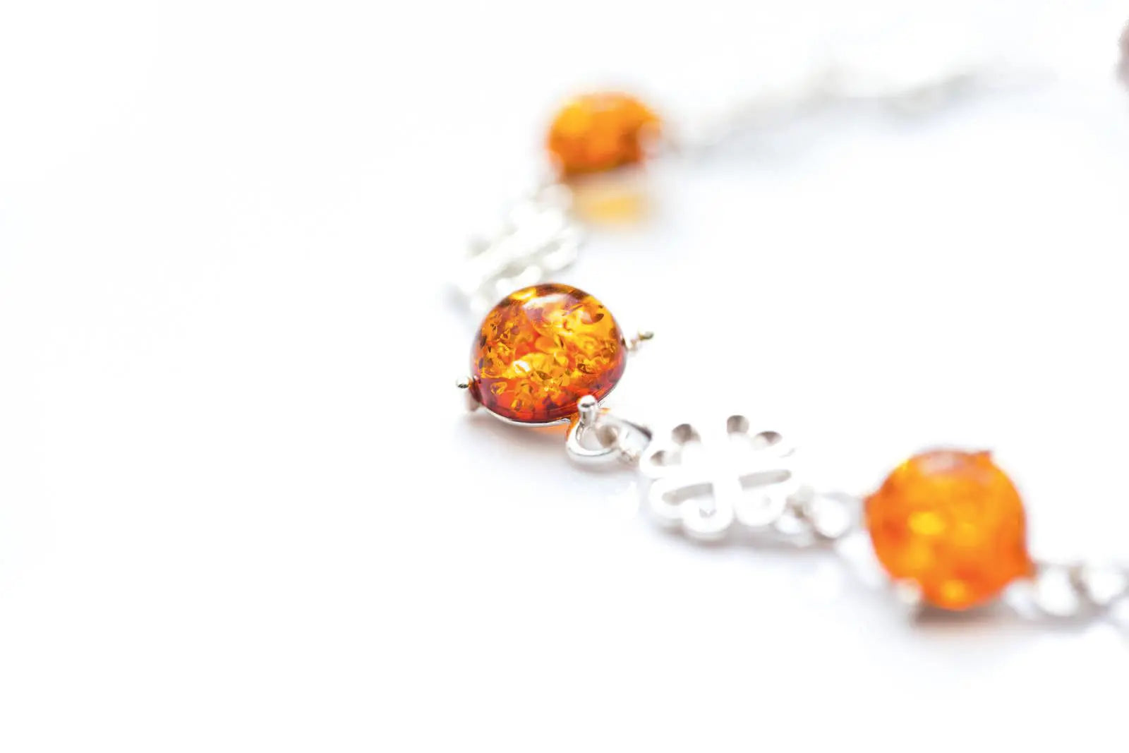 Lucky Clover Amber Bracelet- Bracelets- Baltic Beauty