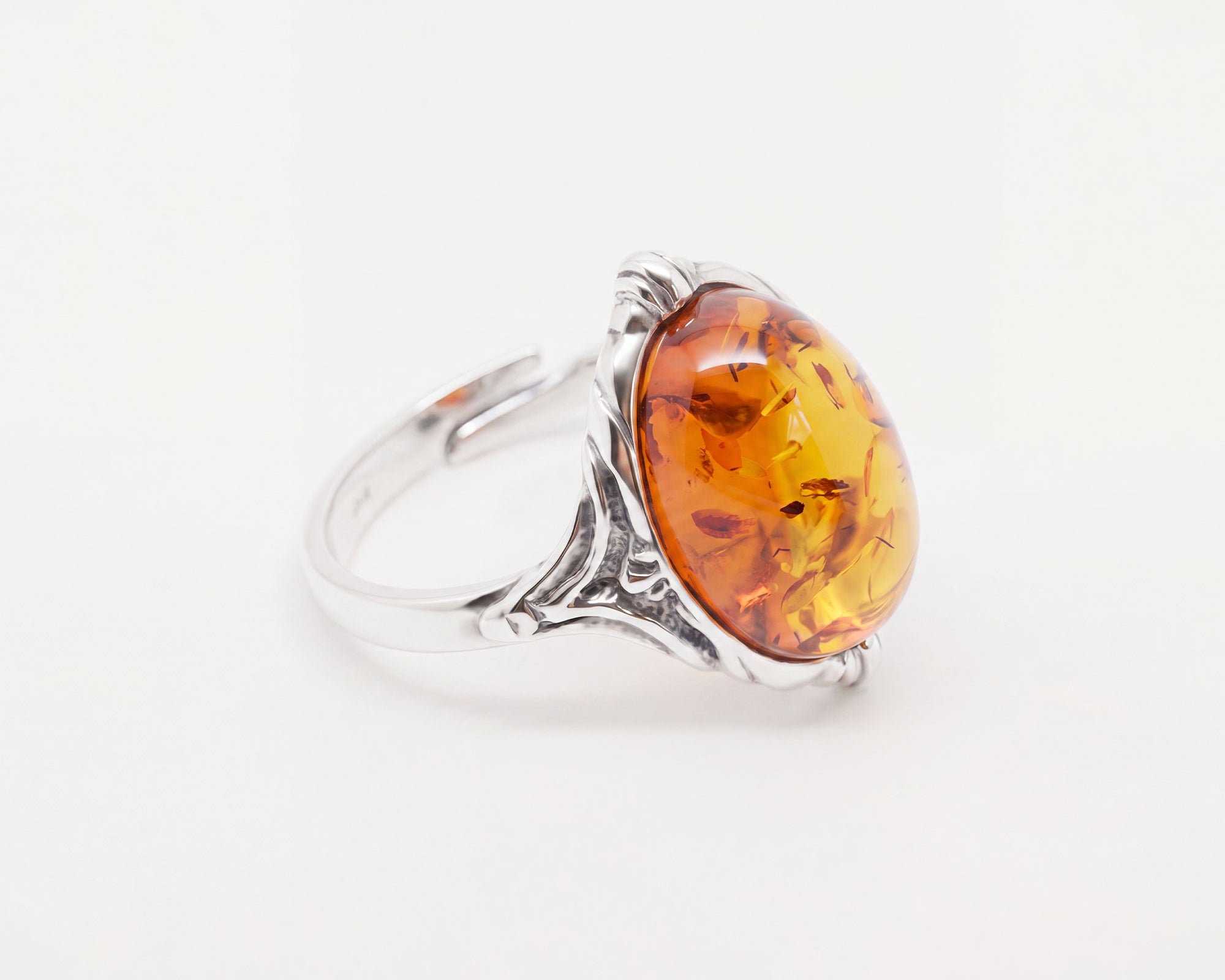 Boho Amber Ring – handcrafted in Baltic amber and sterling silver, view 3