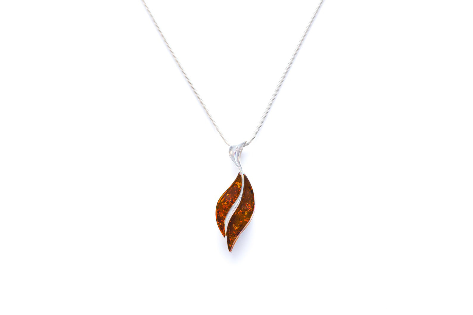 Wavy Amber Pendant - Baltic Beauty