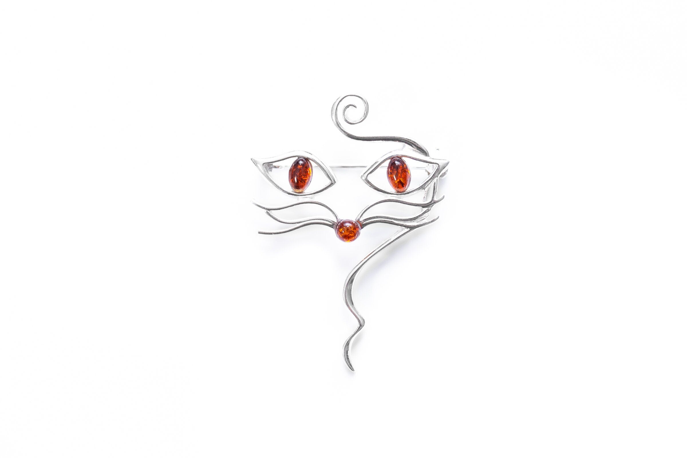 Amber Cat Brooch - Baltic Beauty