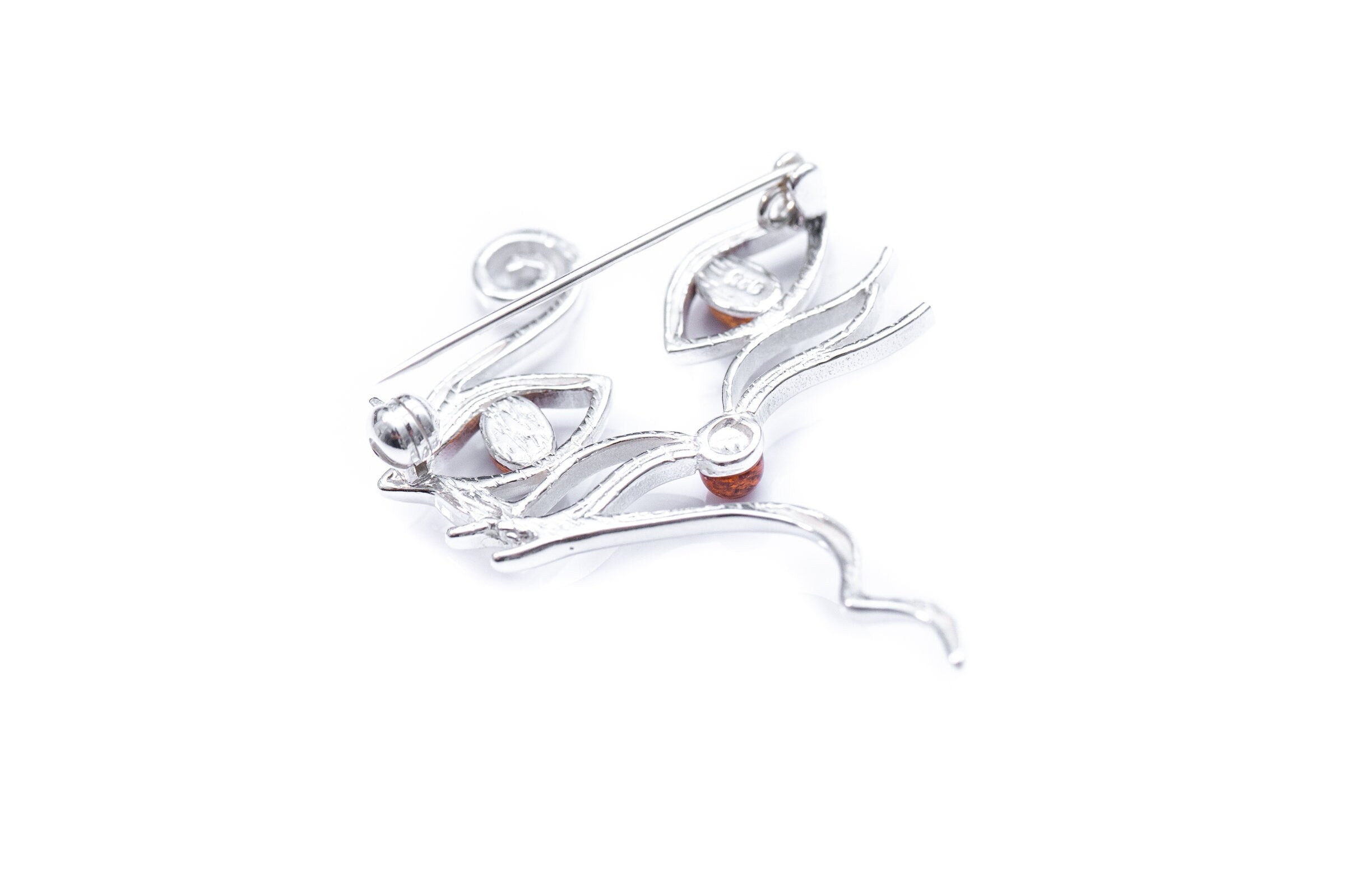 Amber Cat Brooch - Baltic Beauty