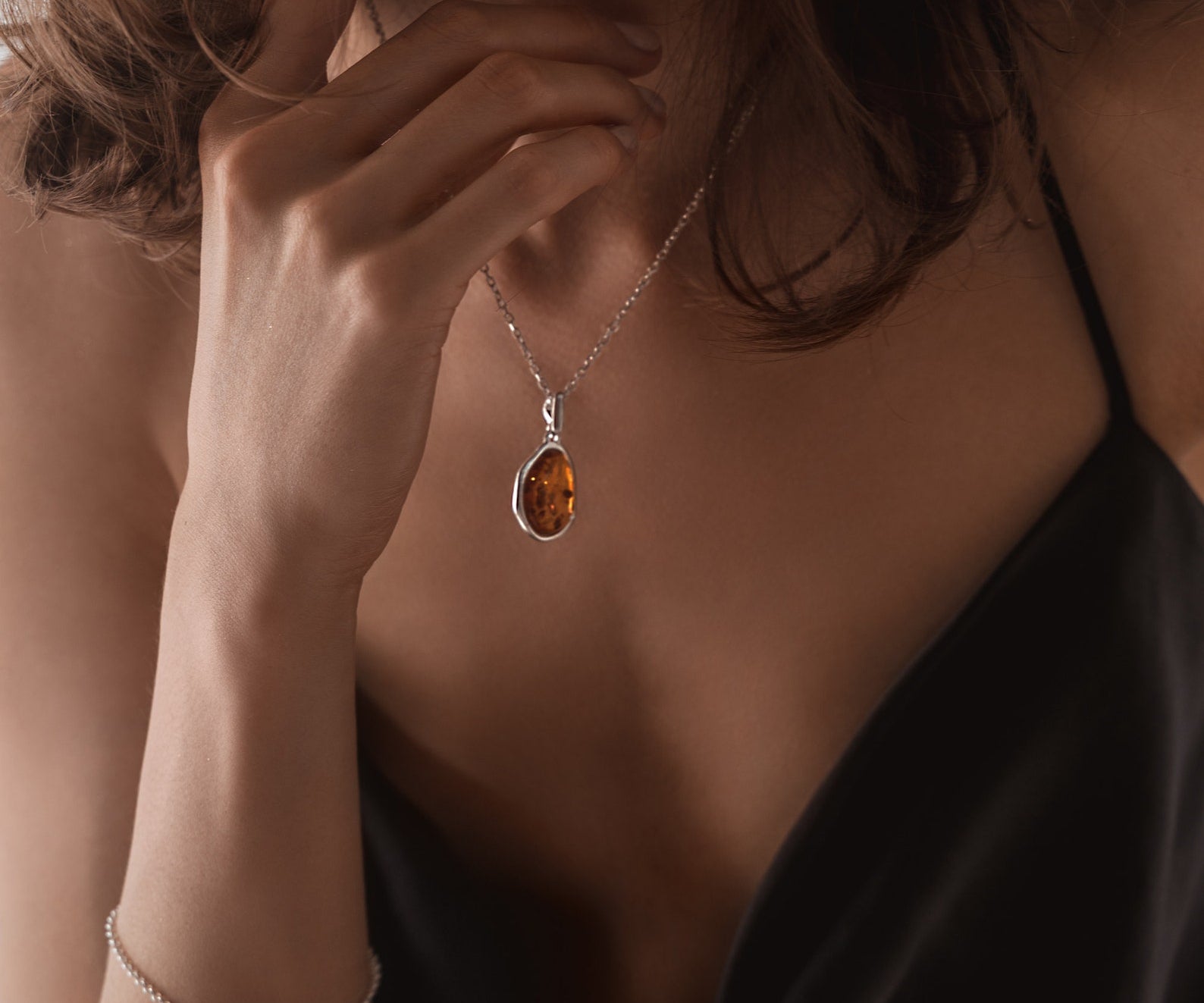 Amber ELEMENT Pendant Necklace- Necklaces- Baltic Beauty