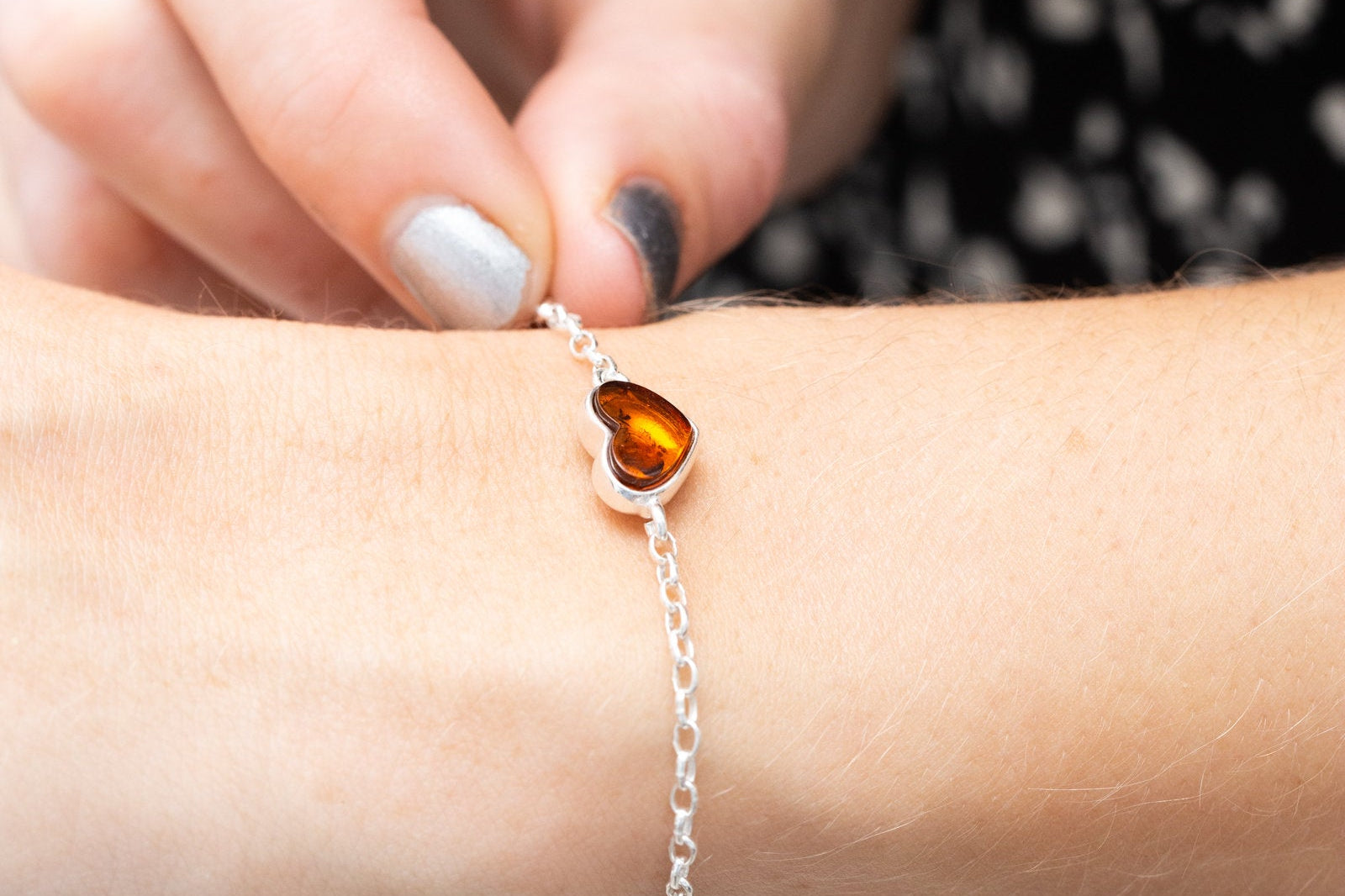 Reversible Dainty Amber Heart Bracelet- Bracelets- Baltic Beauty