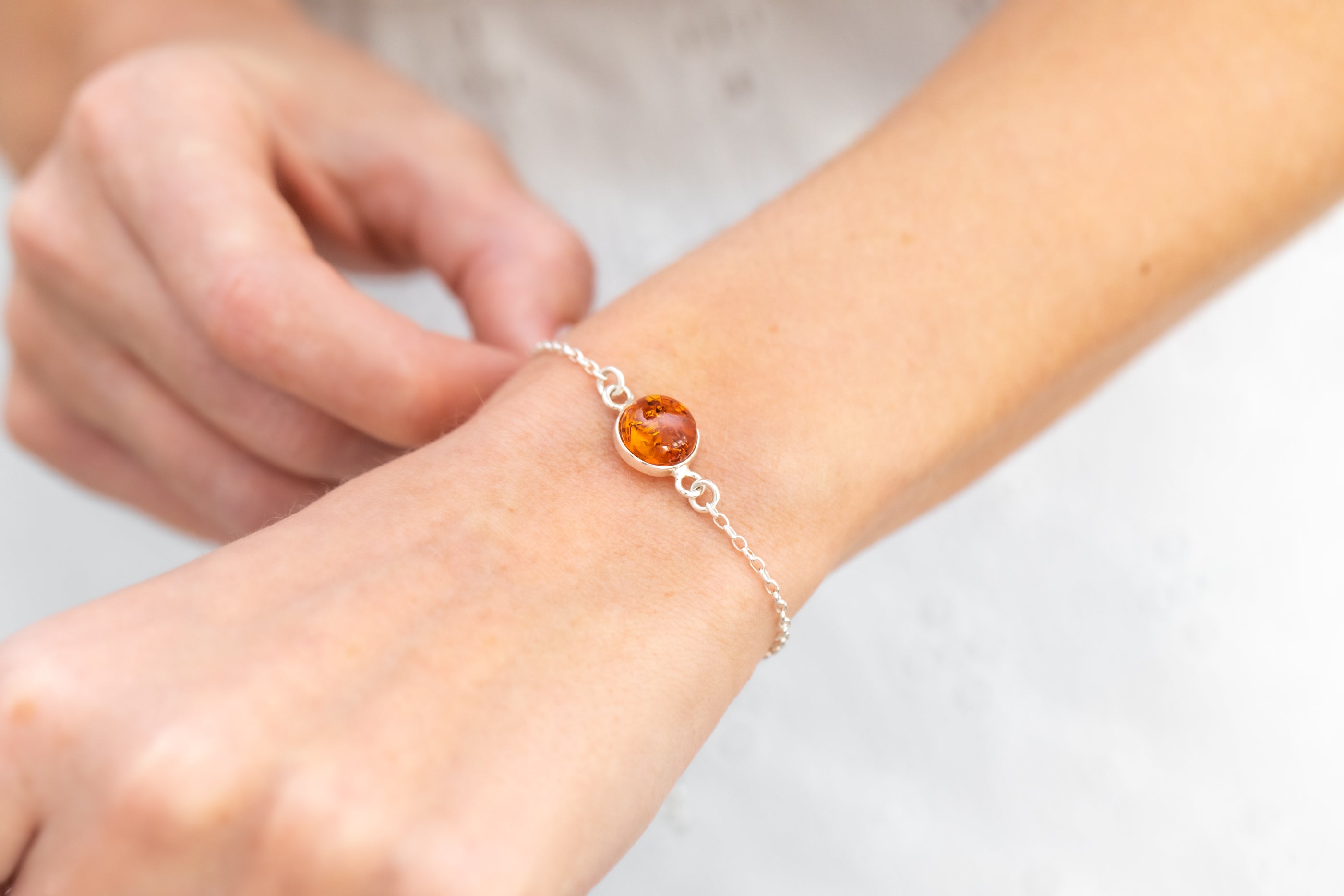 ESSENTIALS Link Chain Amber Bracelet- Bracelets- Baltic Beauty